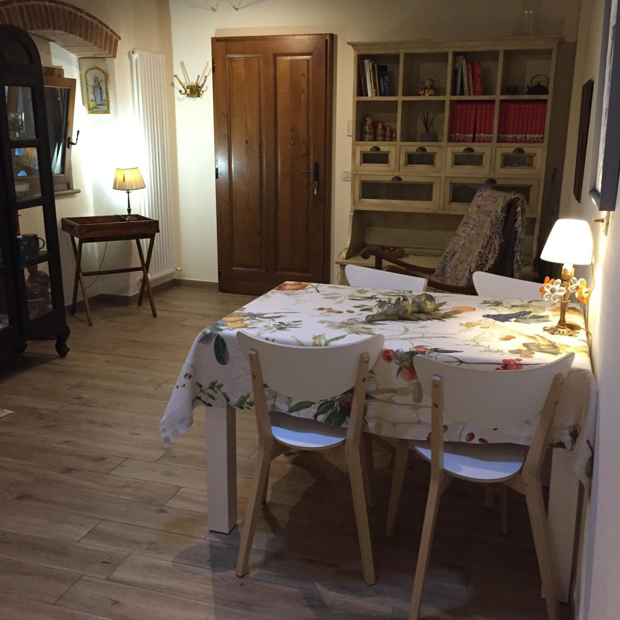 Andante Appartamenti Castelnuovo di Val di Cecina Luaran gambar