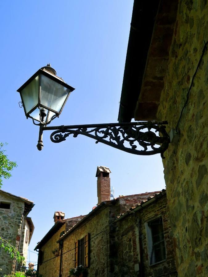 Andante Appartamenti Castelnuovo di Val di Cecina Luaran gambar